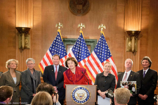 Dianne_feinstein-1160x768.jpg
